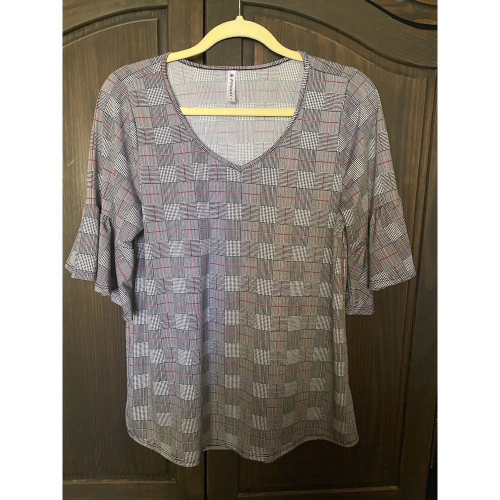 Piphany Black, Red & White Checkered V-Neck Half Sleeve Top Sz. S